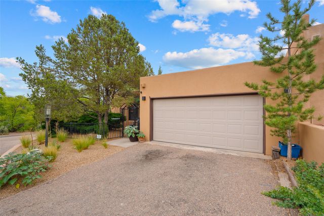 113 Michelle Drive, Santa Fe, NM 87501