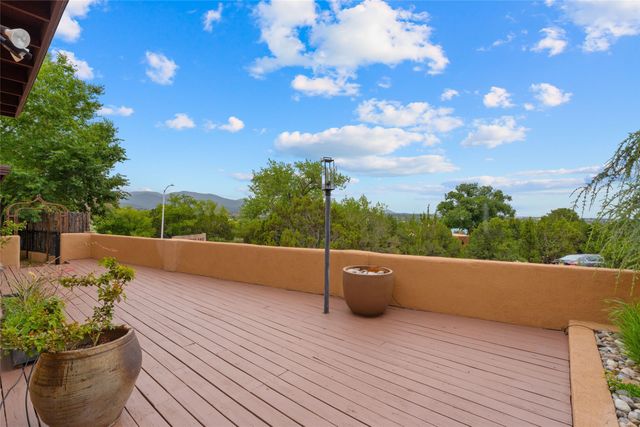 113 Michelle Drive, Santa Fe, NM 87501