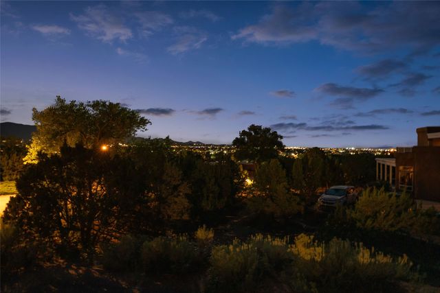 113 Michelle Drive, Santa Fe, NM 87501