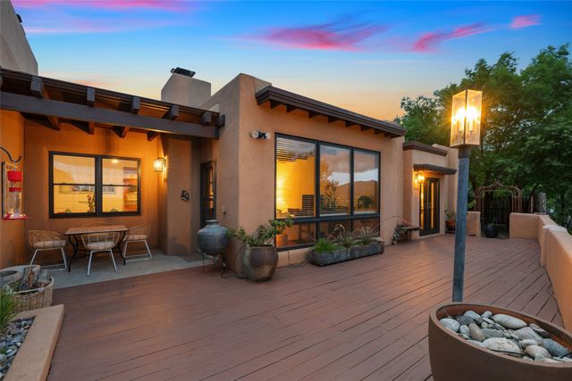 113 Michelle Drive, Santa Fe, NM 87501