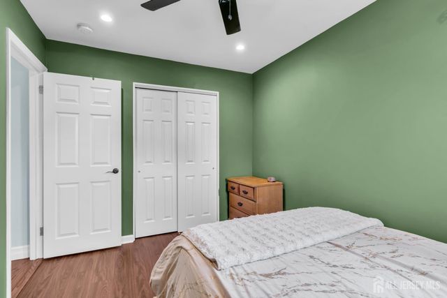 5 Heckleman Street, Union Beach, NJ 07735