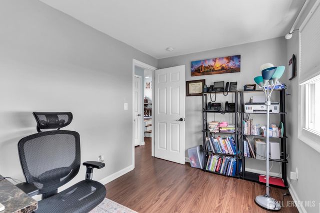 5 Heckleman Street, Union Beach, NJ 07735
