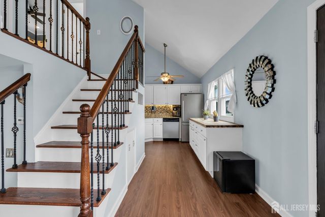 5 Heckleman Street, Union Beach, NJ 07735