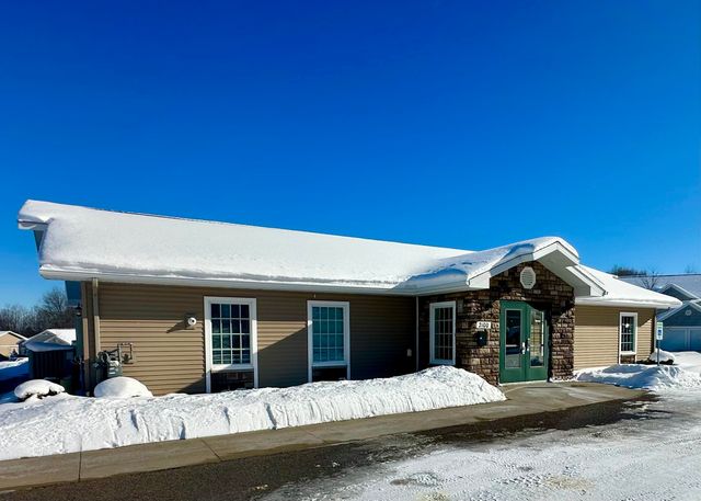 3247 Wexford Drive 32, Traverse City, MI 49685