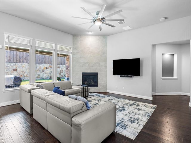 9671 Maple Hill Lane, Frisco, TX 75035