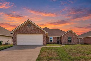 205 Quail Run, Aubrey, TX 76227