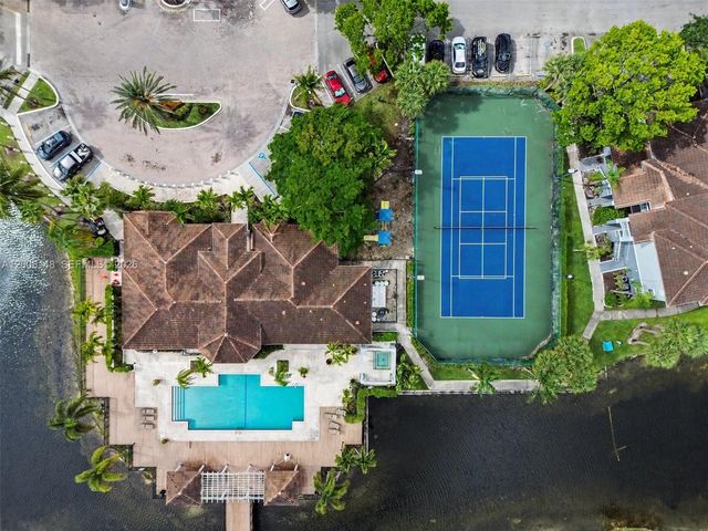 9615 NW 1st Court 10302, Pembroke Pines, FL 33024