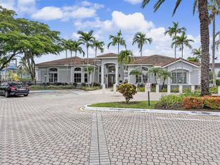 9615 NW 1st Court 10302, Pembroke Pines, FL 33024