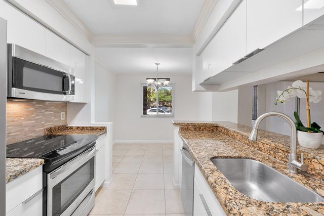 9777 Westview Drive 1112, Coral Springs, FL 33076