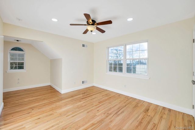 1 Crystal Court, Smithtown, NY 11787