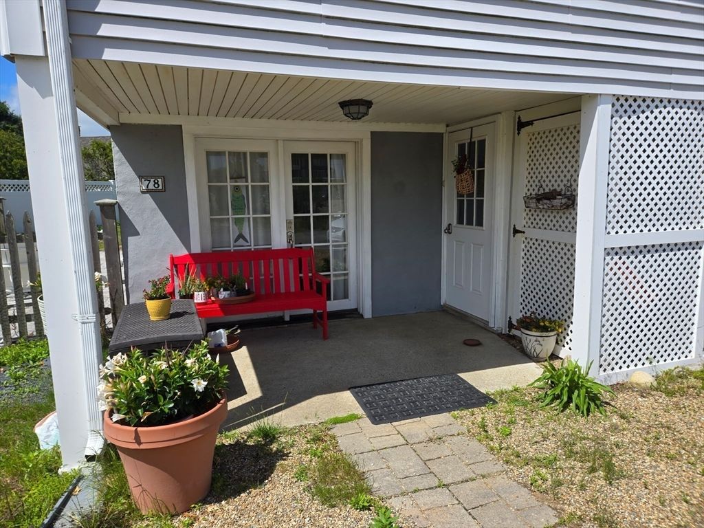 78 Southern A, Newbury, MA 01951