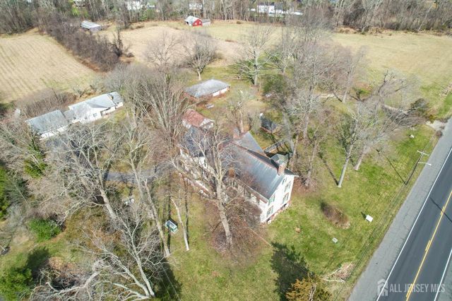 184-186 State Route 34, Holmdel, NJ 07733