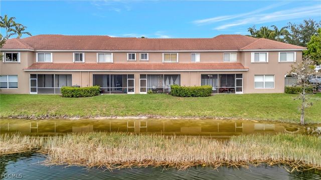 9808 Roundstone CIR, Fort Myers, FL 33967