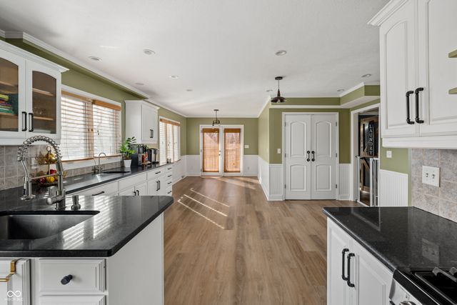 3815 Clubhouse Court, Greenwood, IN 46142