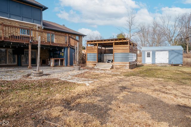 3815 Clubhouse Court, Greenwood, IN 46142