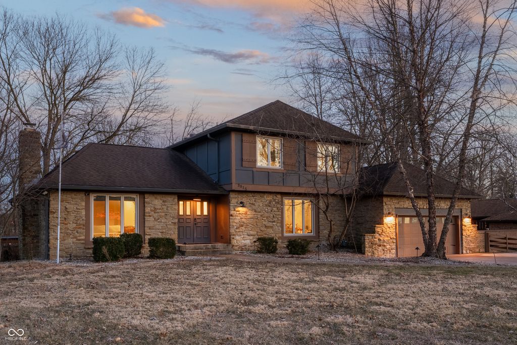 3815 Clubhouse Court, Greenwood, IN 46142