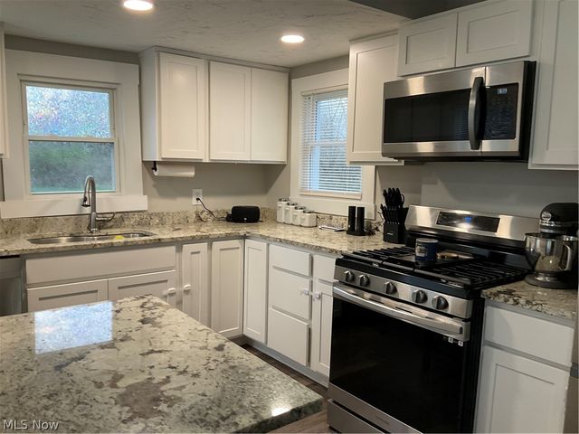 4554 Smith Stewart Road, Vienna, OH 44473