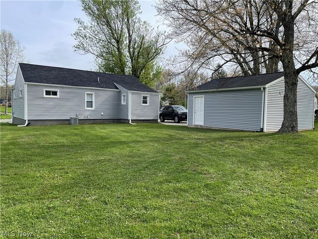 4554 Smith Stewart Road, Vienna, OH 44473