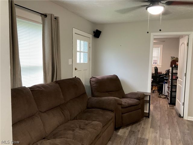 4554 Smith Stewart Road, Vienna, OH 44473