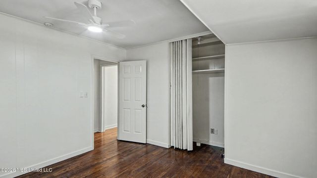 5473 Pine Lane Drive, Jackson, MS 39211