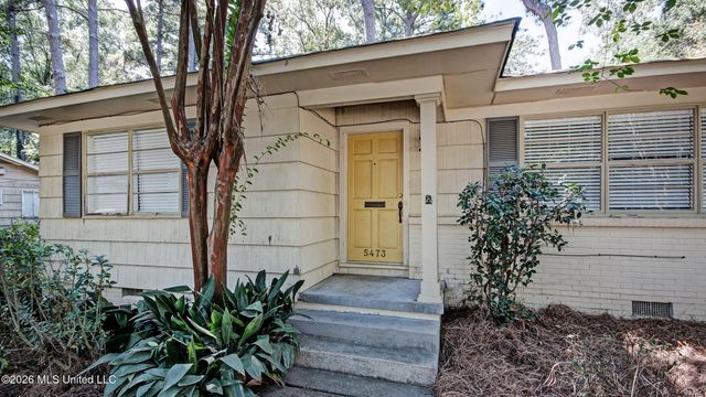 5473 Pine Lane Drive, Jackson, MS 39211