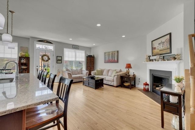 4 Wild Iris Ln, Allamuchy Twp., NJ 07840
