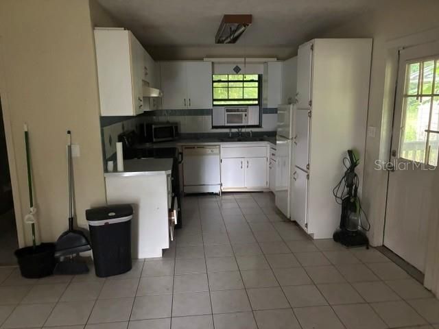 1801 NE 14TH AVENUE, Ocala, FL 34470