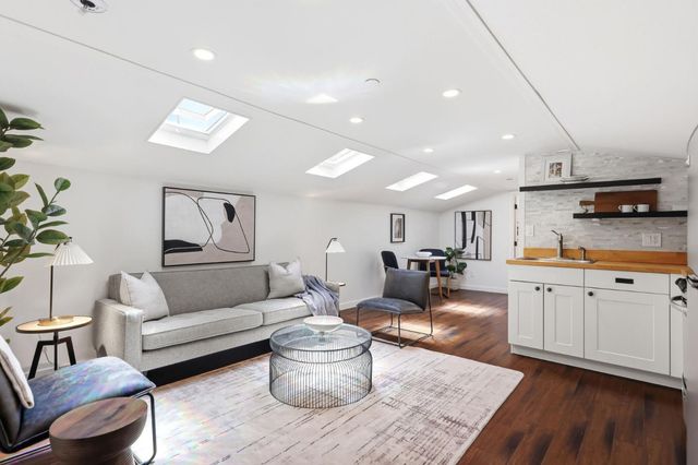 1050 Merner Road, Hillsborough, CA 94010