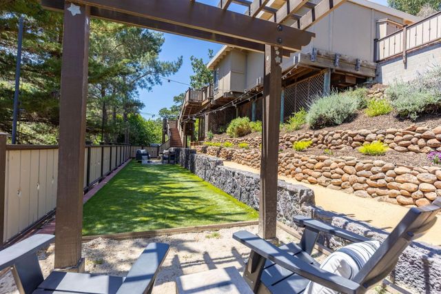1050 Merner Road, Hillsborough, CA 94010