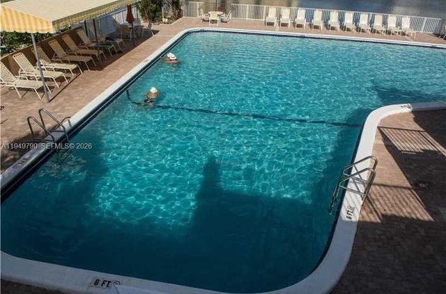 1833 S Ocean Dr 607, Hallandale Beach, FL 33009