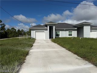 746 Eisenhower BLVD, Lehigh Acres, FL 33974