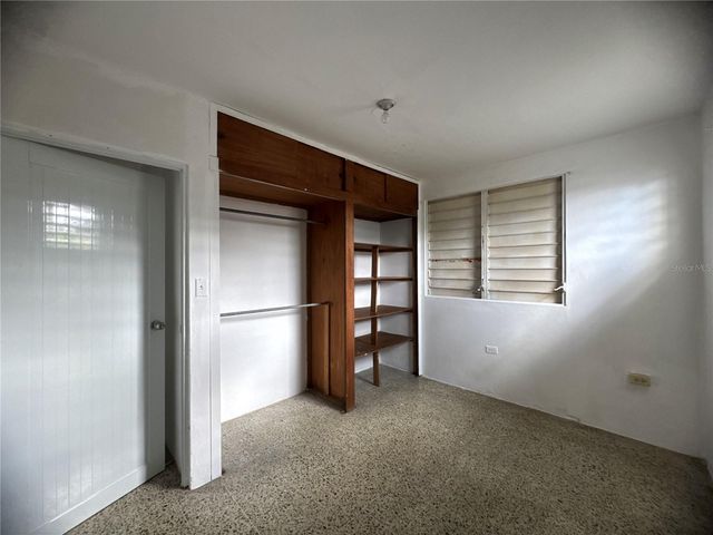 121 CALLE HERMANDAD INTERIOR, Guaynabo, PR 00965