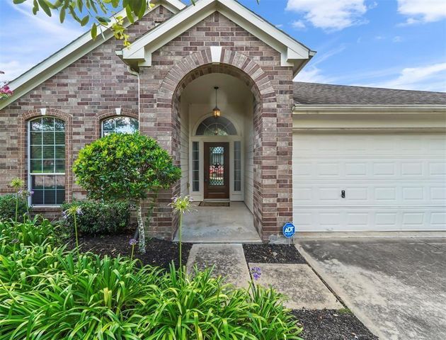 2501 Shady Falls Lane, Pearland, TX 77584