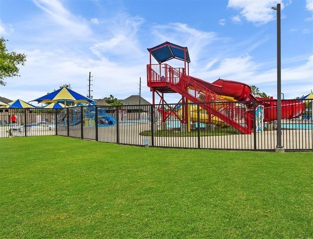 2501 Shady Falls Lane, Pearland, TX 77584