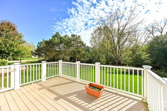 4081 S Fohr DRIVE, New Berlin, WI 53151