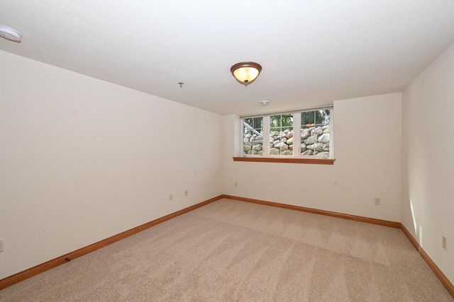 4081 S Fohr DRIVE, New Berlin, WI 53151