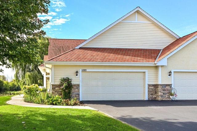 4081 S Fohr DRIVE, New Berlin, WI 53151