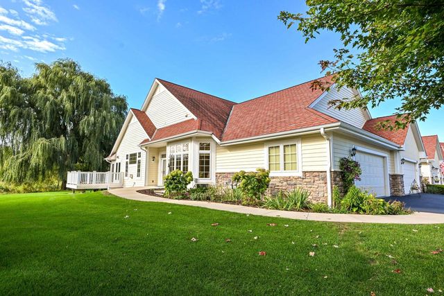 4081 S Fohr DRIVE, New Berlin, WI 53151