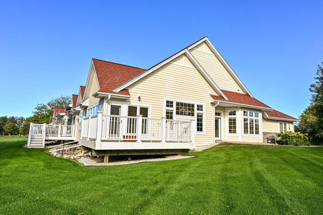 4081 S Fohr DRIVE, New Berlin, WI 53151