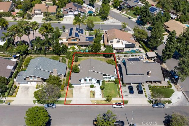 1663 N Yurok, Orange, CA 92867