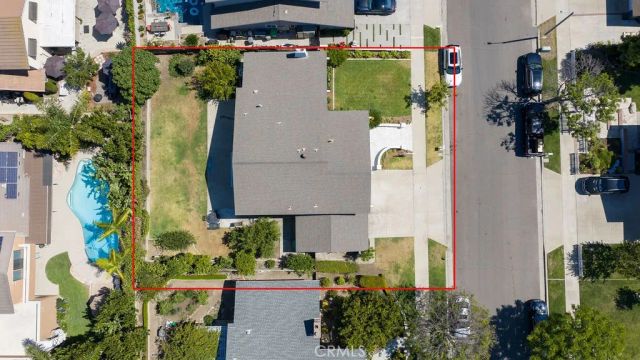 1663 N Yurok, Orange, CA 92867