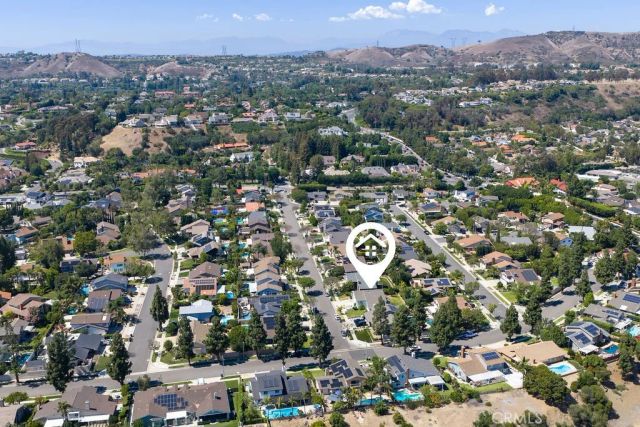 1663 N Yurok, Orange, CA 92867
