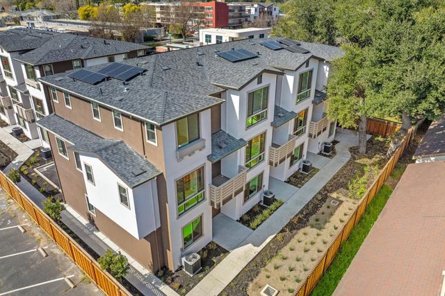 955 Woodside Road, Redwood City, CA 94061