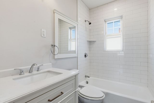 113 Minot St 2, Boston, MA 02122