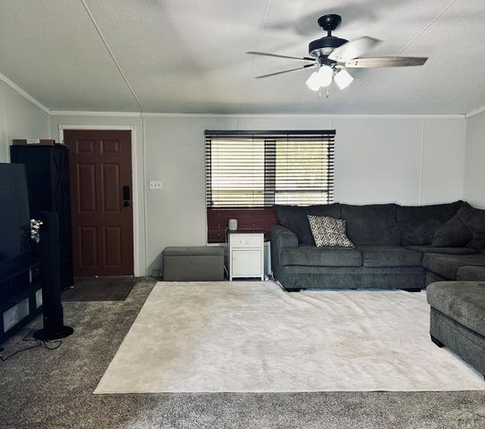 2137 W 20th St, Pueblo, CO 81003