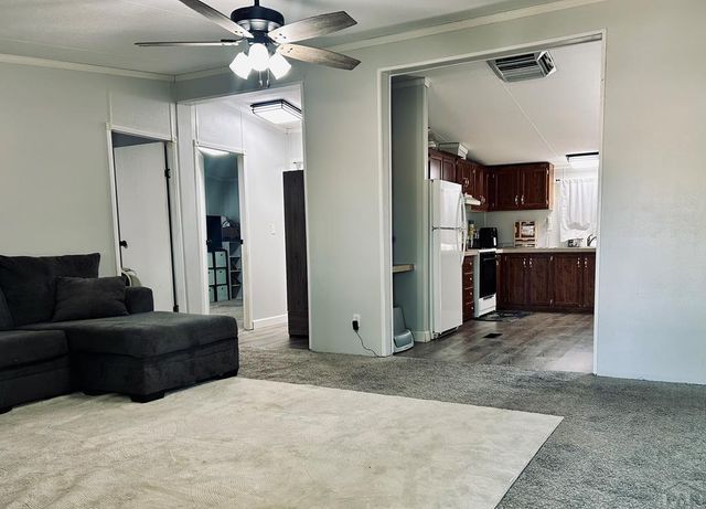 2137 W 20th St, Pueblo, CO 81003