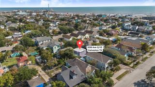 3218 Avenue Q 1/2, Galveston, TX 77550