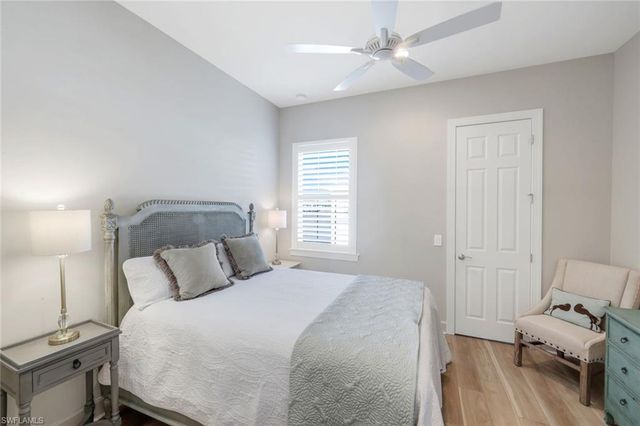 9550 Ironstone TER # 201, Naples, FL 34120