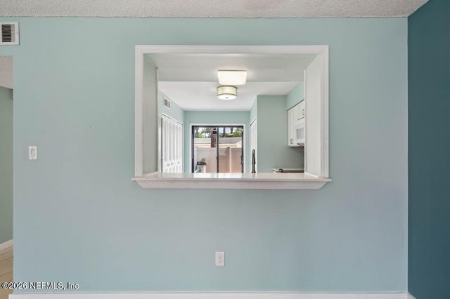 7823 LA SIERRA Court 7823, Jacksonville, FL 32256