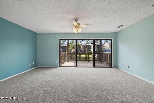 7823 LA SIERRA Court 7823, Jacksonville, FL 32256